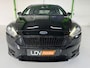 Ford Focus 1.5 Benzine ST-LINE / 117573 km / Trekhaak / CarPlay / PDC / LED / Navi / Stoelverwarming / Parkassist.