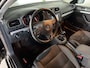 Volkswagen Golf 1.4 TSI HIGHLINE / Panoramadak / Afneembare trekhaak / Stoel verwarming / Boekjes aanwezig.