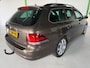 Volkswagen Golf 1.4 TSI HIGHLINE / Panoramadak / Afneembare trekhaak / Stoel verwarming / Boekjes aanwezig.
