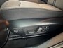 BMW X1 XDRIVE28I EXECUTIVE / 6-cilinder / Camera / Afneembare trekhaak / 18 inch / Automaat / Boekjes en documenten aanwezig.
