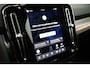 Volvo EX40 Twin 300KW AWD Plus Black Edition | 360° Camera | Lounge-pakket[Connect Microtech/Nubuck (textiel) Charcoal/Charcoal, Panoramadak] | Warmtepomp naar Actieradius-optimalisatie