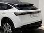 Nissan Ariya Evolve 91 kWh Dealer onderhouden / Accu SoH 99 % / Panorama schuifdak / HUD / Navigatie / Apple Carplay Android / Elektrische stoelen & klep / BOSE / Stoelventilatie / Stoel-, stuur- en achterbankverwarming / 20" LM wielen /