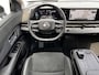 Nissan Ariya Evolve 91 kWh Dealer onderhouden / Accu SoH 99 % / Panorama schuifdak / HUD / Navigatie / Apple Carplay Android / Elektrische stoelen & klep / BOSE / Stoelventilatie / Stoel-, stuur- en achterbankverwarming / 20" LM wielen /
