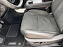 Nissan Ariya Evolve 91 kWh Dealer onderhouden / Accu SoH 99 % / Panorama schuifdak / HUD / Navigatie / Apple Carplay Android / Elektrische stoelen & klep / BOSE / Stoelventilatie / Stoel-, stuur- en achterbankverwarming / 20" LM wielen /