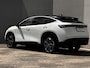 Nissan Ariya Evolve 91 kWh Dealer onderhouden / Accu SoH 99 % / Panorama schuifdak / HUD / Navigatie / Apple Carplay Android / Elektrische stoelen & klep / BOSE / Stoelventilatie / Stoel-, stuur- en achterbankverwarming / 20" LM wielen /