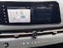 Nissan Ariya Evolve 91 kWh Dealer onderhouden / Accu SoH 99 % / Panorama schuifdak / HUD / Navigatie / Apple Carplay Android / Elektrische stoelen & klep / BOSE / Stoelventilatie / Stoel-, stuur- en achterbankverwarming / 20" LM wielen /