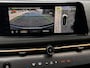 Nissan Ariya Evolve 91 kWh Dealer onderhouden / Accu SoH 99 % / Panorama schuifdak / HUD / Navigatie / Apple Carplay Android / Elektrische stoelen & klep / BOSE / Stoelventilatie / Stoel-, stuur- en achterbankverwarming / 20" LM wielen /