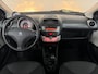 Peugeot 107 1.0 ACTIVE / Trekhaak / Airco / 5-deurs / Nette auto / Documentatie aanwezig.