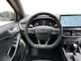 Ford Focus Wagon 1.0 EcoBoost Hybrid ST Line X | Driver Assistance Pack | Winter Pack | Afneembare Trekhaak | 18 Inch LM Velgen | All Season Banden |