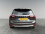 Ford Focus Wagon 1.0 EcoBoost Hybrid ST Line X | Driver Assistance Pack | Winter Pack | Afneembare Trekhaak | 18 Inch LM Velgen | All Season Banden |