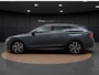 Skoda Octavia Combi 1.4 TSI iV PHEV Edition Plus | Camera | Head-up Display | Side Assist | ACC | Elek. Stoelen | Stuur-/Stoelverwarming V+A | Getint Glas | Carplay | 18'' |