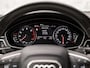 Audi A5 Sportback 40 TFSI quattro S-Line Sport 204Pk Automaat (SCHUIFDAK, 2X S-LINE, BLACK PACK, APPLE CARPLAY, LEDER/ALCANTARA, ELEK SPORTSTOELEN, CAMERA, SFEERVERLICHTING, ADAPTIVE CRUISE, STOELVERWARMING, MASSAGE, NIEUWSTAAT)
