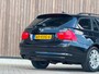 BMW 3-Serie Touring 318i Business Line Style |LEES TEKST|