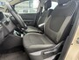 Renault Captur 1.3 TCe 150 EDC Intens | Trekhaak | Navigatie | Climate Control | Cruise Control | Parkeersensoren voor, achter en achteruitrijcamera