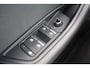 Audi A4 Avant 40 TDI Launch edition Sport 190pk acc-lane assist sportstoelen ledverlichting keyless-go auto-grootlicht pdc v+a allu inlegdelen virtual cockpit schakelpaddels electrische achterkep