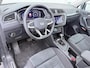Volkswagen Tiguan 1.4 TSI eHybrid Elegance | Pano Dak | Trekhaak | 360 Camera | ACC | Elek. Achterklep | Stuur-/Stoelverwarming | Matrix LED | Spiegelpakket | 18'' |