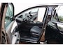 Peugeot 5008 1.2 PureTech Allure Pack O.a: Keyless, PDC, Camera, Navi, Clima, Carplay, Cruise, Etc. All-in prijs!
