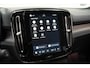 Volvo XC40 70 kWh Recharge Core 3-Fase [ Stuur-&Stoelverwarming Comfortstoelen Apple/Android Camera ]