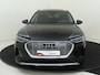 Audi E-tron 55 quattro Advanced edition Plus 95 kWh | SoH 100% | Panoramadak | Trekhaak | Luchtvering | Parkeerassistent | 4-zone airco | Adaptieve cruise control | Memory bestuurdersstoel |