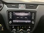 Skoda Octavia Combi 1.0 TSI Greentech Ambition Business Parkeersensoren Navigatie App-Connect Trekhaak