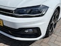 Volkswagen Polo 1.0 TSI 2x R-Line / AUTOMAAT/ PANO/ FULL-LED/ PARK.SENSOREN V+A/ ACC/ RIJ-MODI/ APP-CONNECT/ DIGITAL DASH/ GETINT GLAS/ NAVI/ DAB/ CLIMA/ 17'' LMV