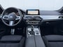 BMW 5-Serie 520i Executive Automaat M-Pakket/Trekhaak/LED.