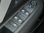 Citroën E-C4 Business 156pk Extended range 54 kWh I NAVIGATIE I PARKEERSENSOREN VOOR & ACHTER I ACHTERUITRIJCAMERA I STOELVERWARMING + VERWARMDE VOORRUIT I