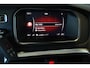 Volvo V40 T3 Automaat Polar+ Sport | Panoramadak | Achteruitrijcamera | Navigatie | Stoelverwarming | Standkachel | Trekhaak