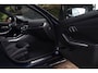 BMW 3-Serie Touring 320d Aut. | M-pakket | Stoelverwarming | Virtual | Apple Carplay | Dodehoek | Keyless Entry | Historie | NAP |