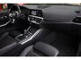 BMW 3-Serie Touring 320d Aut. | M-pakket | Stoelverwarming | Virtual | Apple Carplay | Dodehoek | Keyless Entry | Historie | NAP |
