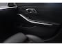 BMW 3-Serie Touring 320d Aut. | M-pakket | Stoelverwarming | Virtual | Apple Carplay | Dodehoek | Keyless Entry | Historie | NAP |