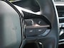 Peugeot e-2008 EV GT 50 kWh | Lage km.stand | Achteruitrijcamera | Stoelverwarming | Full led verlichting | Digitale cockpit | 18 inch lichtmetalen velgen | Extra getint glas