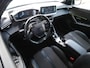 Peugeot e-2008 EV GT 50 kWh | Lage km.stand | Achteruitrijcamera | Stoelverwarming | Full led verlichting | Digitale cockpit | 18 inch lichtmetalen velgen | Extra getint glas