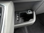 Volkswagen Transporter 2.0 TDI L2H1 Dubbele Cabine Highline Automaat Navigatie Carplay Parkeersensoren Trekhaak Adaptive Cruise control 6-zits