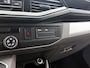 Volkswagen Transporter 2.0 TDI L2H1 Dubbele Cabine Highline Automaat Navigatie Carplay Parkeersensoren Trekhaak Adaptive Cruise control 6-zits