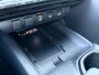 Toyota C-HR / C-HR+ 2.0 High Power PHEV 223pk CVT Dynamic/ Silver met zwart dak/ Apple Carplay/ Keyless entry/ Stuur + stoel verwarming/ Elektrische achterklep/ Camera