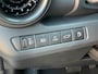 Toyota C-HR / C-HR+ 2.0 High Power PHEV 223pk CVT Dynamic/ Silver met zwart dak/ Apple Carplay/ Keyless entry/ Stuur + stoel verwarming/ Elektrische achterklep/ Camera