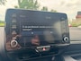 Toyota Yaris 1.5 Hybrid Dynamic CARPLAY / 4-SEIZ. BANDEN / RESERVE WIEL / STOELVERW. / CRUISE / ACHTERUITRIJCAMERA / LMV