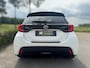 Toyota Yaris 1.5 Hybrid Dynamic CARPLAY / 4-SEIZ. BANDEN / RESERVE WIEL / STOELVERW. / CRUISE / ACHTERUITRIJCAMERA / LMV