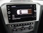 Volkswagen Passat 1.4 TSI Comfortline Business | Stoelverwarming | Trekhaak | Carplay | Adaptive cruise | Navigatie | Full LED | Climate control | Bluetooth