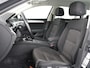 Volkswagen Passat 1.4 TSI Comfortline Business | Stoelverwarming | Trekhaak | Carplay | Adaptive cruise | Navigatie | Full LED | Climate control | Bluetooth