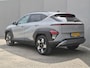 Hyundai Kona 1.6 GDI HEV Comfort Smart / Dealer onderhouden / Fabrieksgarantie tot 06-2029 / Trekgewicht 1300 kg / Stuur- & Stoelverwarming / Achteruitrijcamera / Elektrische achterklep / Adaptief cruise control / Keyless Entry/Start / Apple Carplay Android Auto / Climate control /