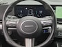Hyundai Kona 1.6 GDI HEV Comfort Smart / Dealer onderhouden / Fabrieksgarantie tot 06-2029 / Trekgewicht 1300 kg / Stuur- & Stoelverwarming / Achteruitrijcamera / Elektrische achterklep / Adaptief cruise control / Keyless Entry/Start / Apple Carplay Android Auto / Climate control /