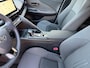 Toyota C-HR / C-HR+ 2.0 High Power PHEV 223pk CVT Dynamic/ Parelmoer wit met zwart dak/ Apple Carplay/ Keyless entry/ Stuur + stoel verwarming/ Camera/ Adaptieve cruise