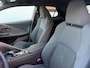 Toyota C-HR / C-HR+ 2.0 High Power PHEV 223pk CVT Dynamic/ Parelmoer wit met zwart dak/ Apple Carplay/ Keyless entry/ Stuur + stoel verwarming/ Camera/ Adaptieve cruise