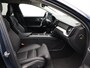 Volvo V60 2.0 B4 Inscription / 360 camera / Harman Kardon / Elek. verstelbare stoelen / Stoel+Stuurverwarming / Lederen Bekleding / Keyless / BLIS /