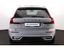 Volvo XC60 T8 Recharge AWD Ultra Black Edition Exec - Luchtvering - Panorama/schuifdak - IntelliSafe Assist & Surround - 360º Camera - Bowers & Wilkins audio - Adaptieve LED koplampen - Verwarmde voorstoelen, stuur & achterbank - Parkeersensoren voor & achter - Elektr. bedienb. voorstoelen met geheugen - Head up display - Draadloze tel. lader - Extra getint glas - 21' LMV