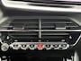Peugeot e-2008 EV 54kWh 156pk GT Avantage | 360 Camera | Stoel -en Stuurverwarming | Leder/ Alcantara |