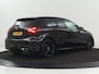 Mercedes-Benz A-klasse 180 AMG Line | Stoelverwarming | Leder/Alcantara | Camera | Trekhaak | Navigatie | Cruise control | Airco | Park Assist | Bluetooth | Sportstoelen | Full LED