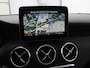 Mercedes-Benz A-klasse 180 AMG Line | Stoelverwarming | Leder/Alcantara | Camera | Trekhaak | Navigatie | Cruise control | Airco | Park Assist | Bluetooth | Sportstoelen | Full LED